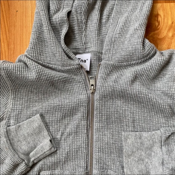 Aritzia TNA hoodie - Picture 2 of 2